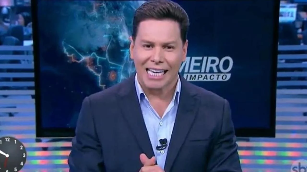 SBT: Apresentador Marcão do Povo passa mal e abandona jornal ao vivo