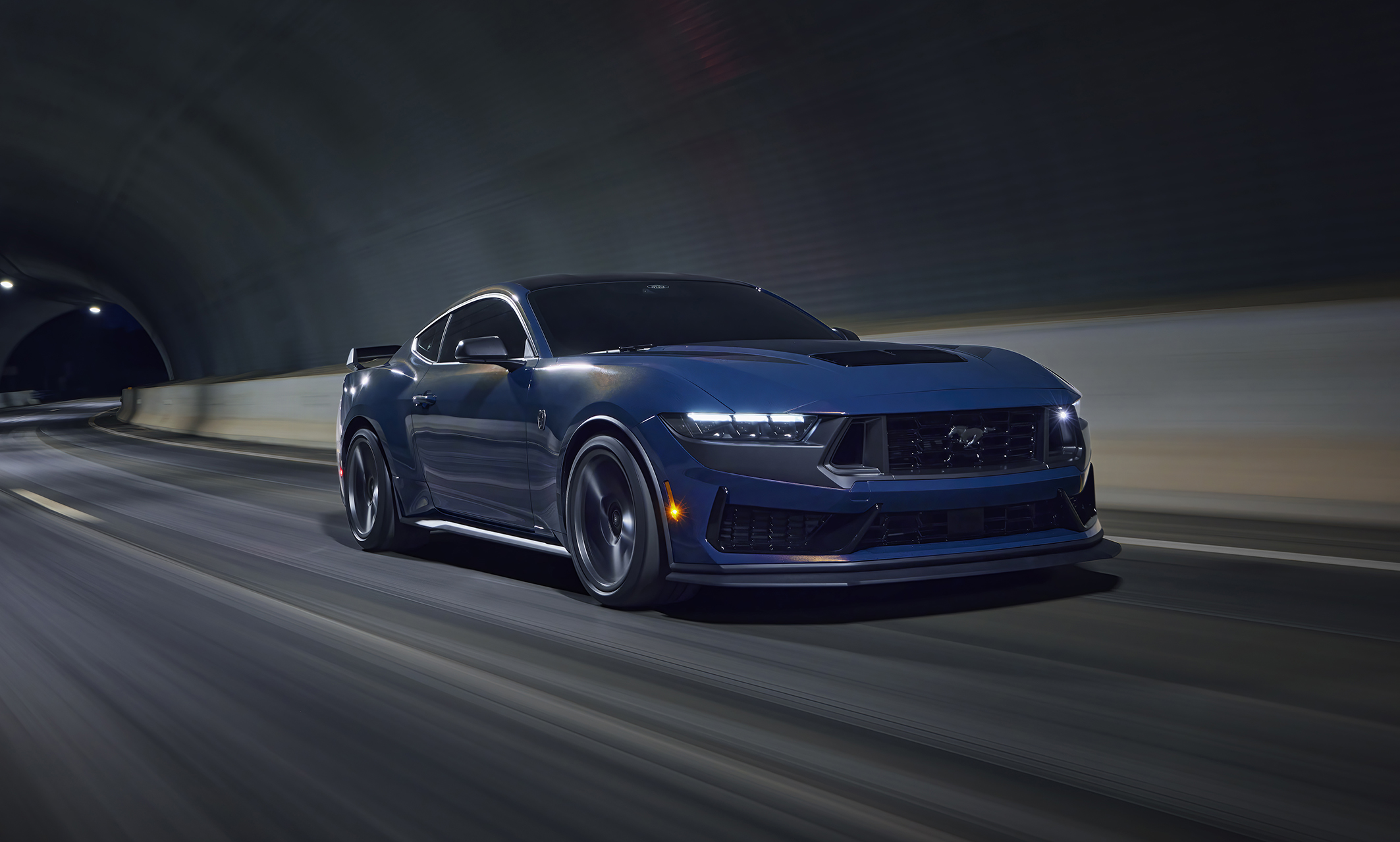 Série Dark Horse é a “cereja do bolo” na linha 2024 do Ford Mustang