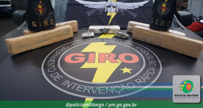 Mulher é presa com 5kg de maconha