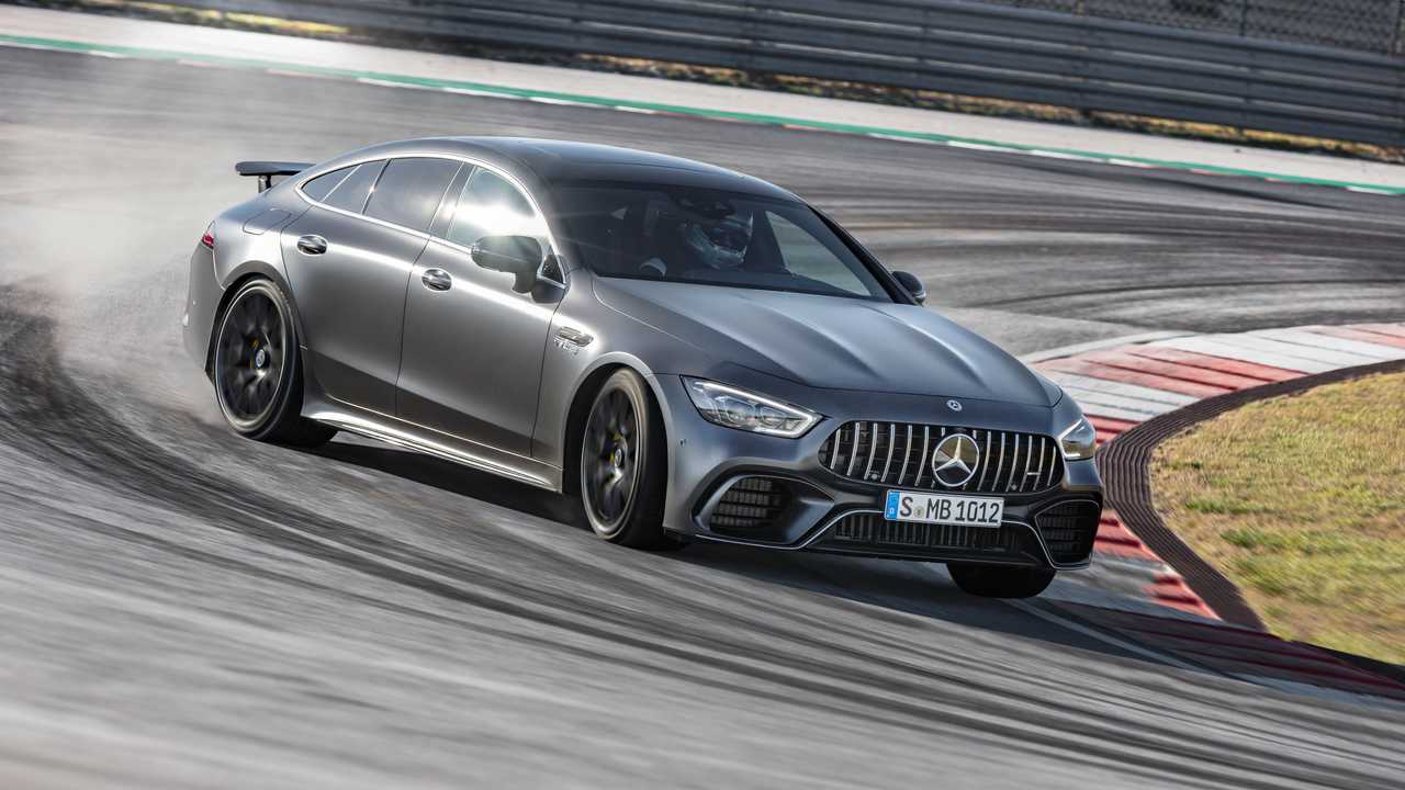 Mercedes-AMG GT 63 S 4MATIC+ Carbon chega ao Brasil com preço de R$ 1.683.900