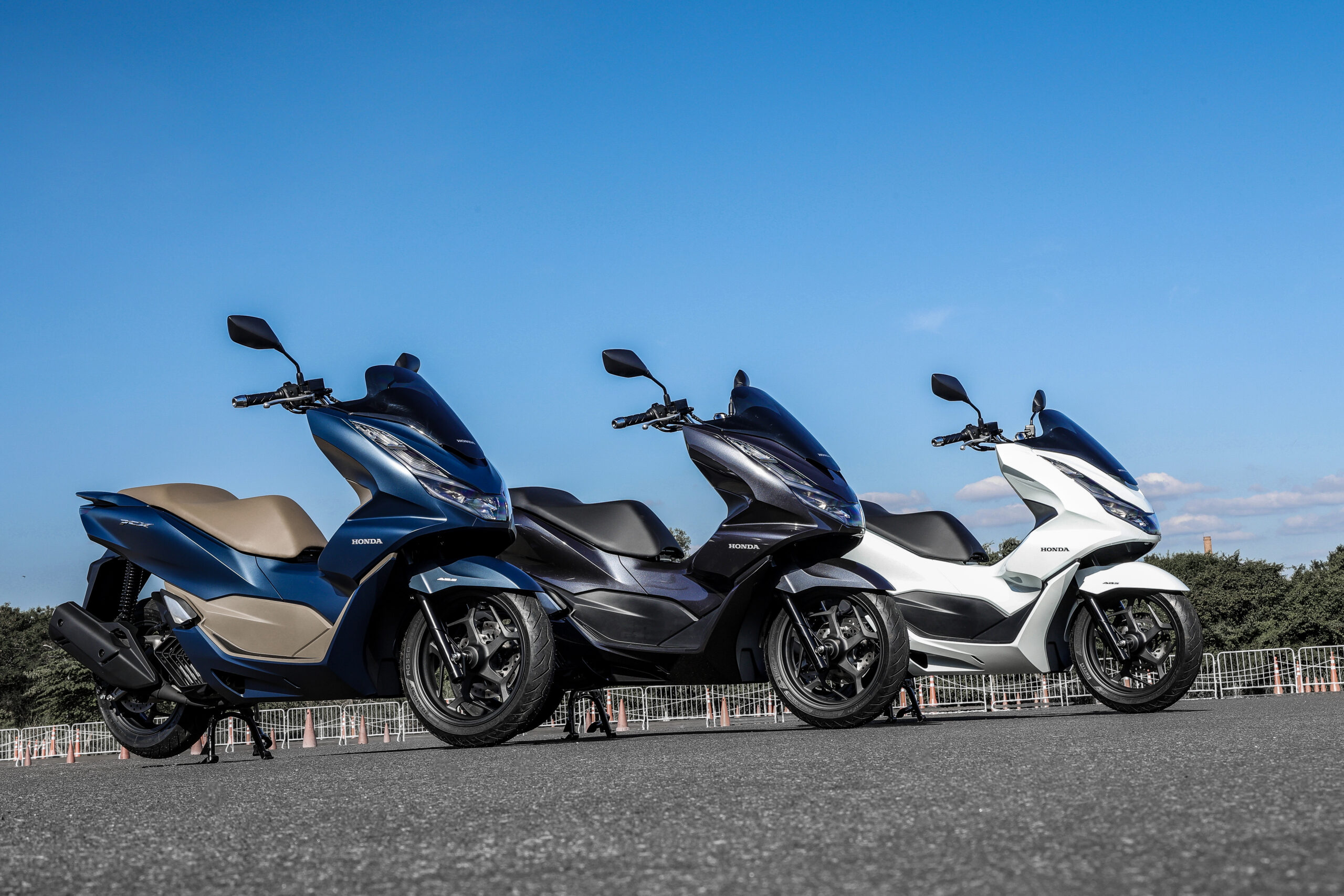 Honda PCX 2023 estreia motor de 160 cc em sua nova geração