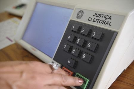 Número de candidatos a prefeito tem aumento de 40% nas cidades do país