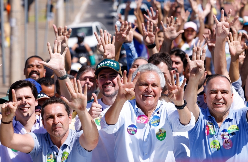 Com governador mais bem avaliado do Brasil, Mabel e Leandro começam campanha