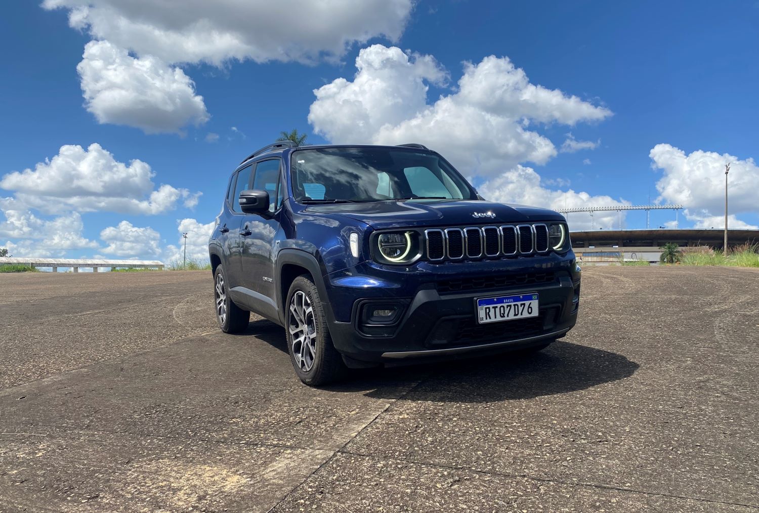 Jeep Renegade 2022: motor 1.3 turbo faz a diferença no SUV compacto