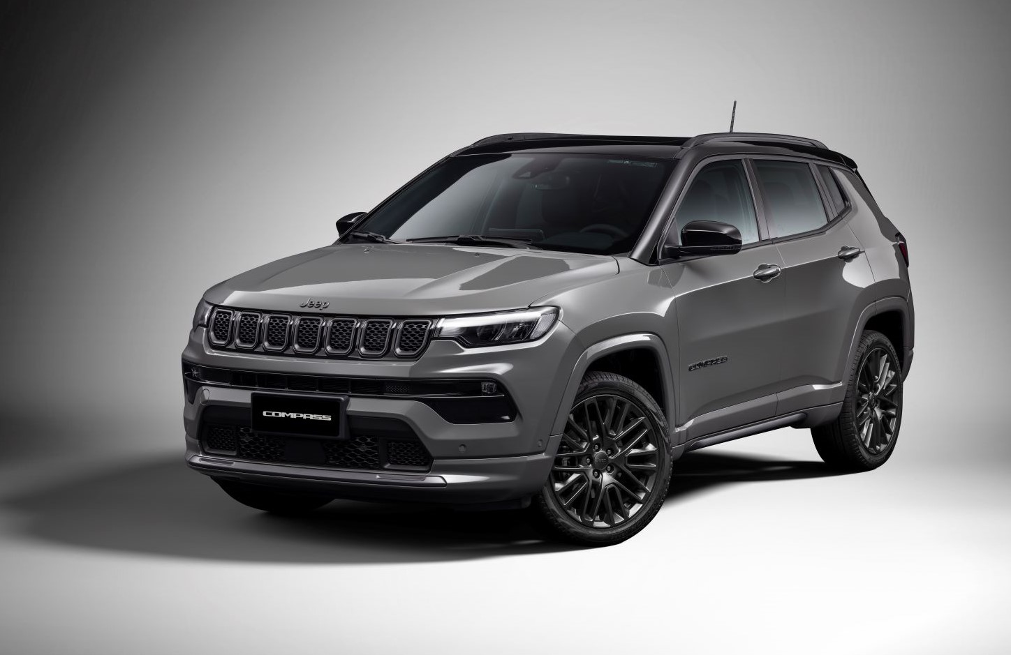 Novo Jeep Compass 2022 é lançado oficialmente com nova versão Série S turbo flex