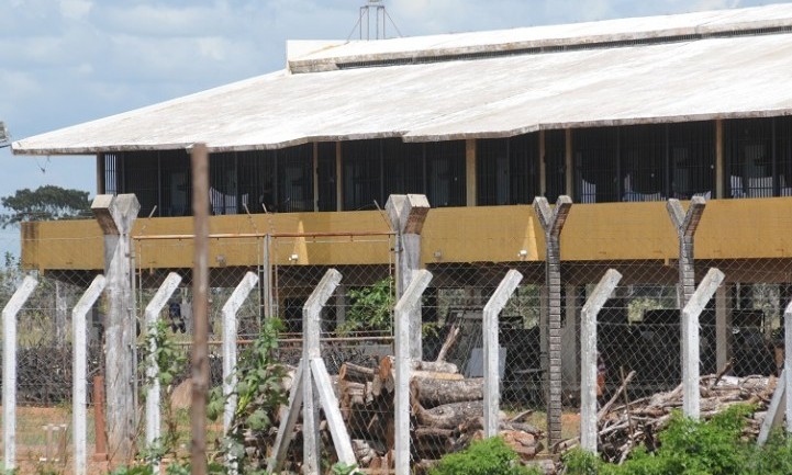 Quatro detentos fogem do presídio de Luziânia