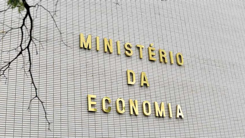 Economia rebate cálculos de perda de receitas para municípios com reforma do IR