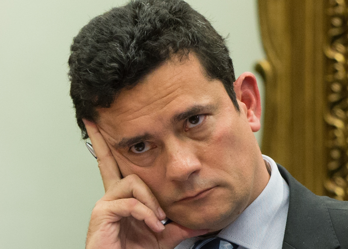 Moro cancela depoimentos de testemunhas de caso Lula e critica greve