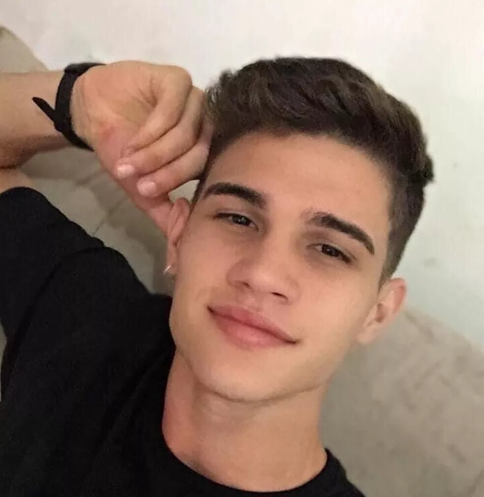 Câmera de segurança capta áudio de briga de trânsito que resultou na morte de jovem de 21 anos