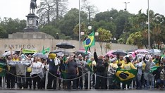 Gilmar nega habeas corpus coletivo para manifestantes que protestam nos quartéis