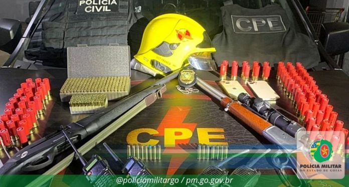 Polícia apreende arsenal durante operação conjunta