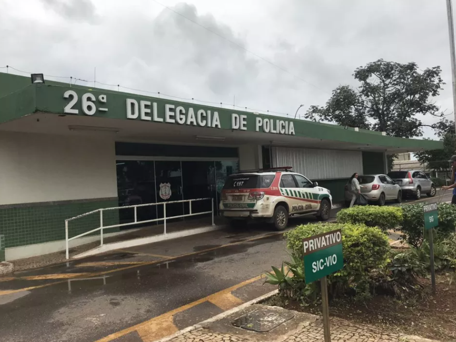 Pai de Santo segue preso após ferir adolescente com  punhal, em centro de Umbanda, no DF