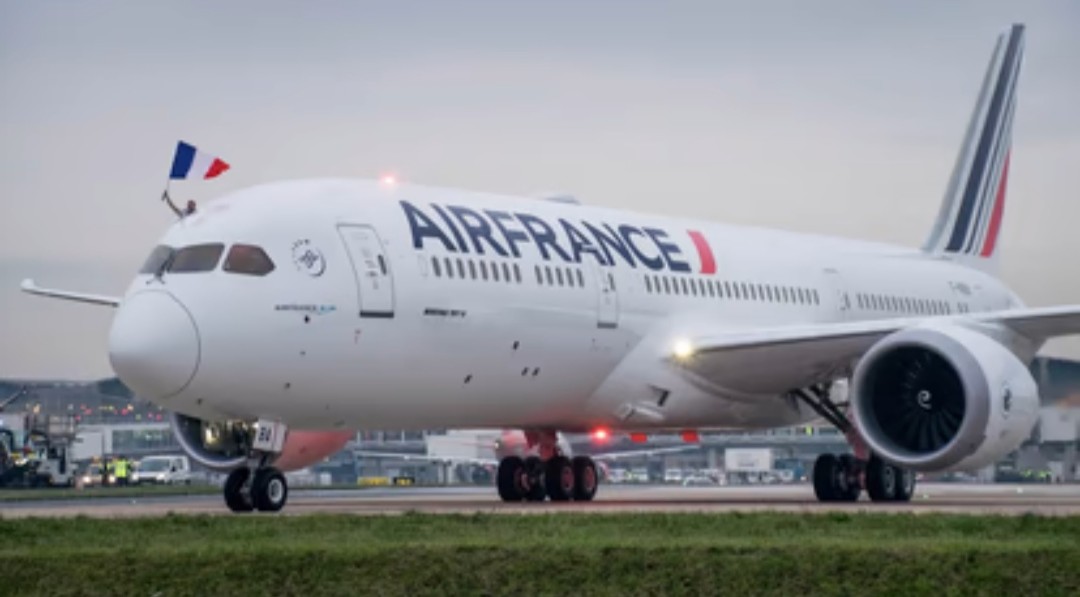 Pilotos da Air France brigam durante voo