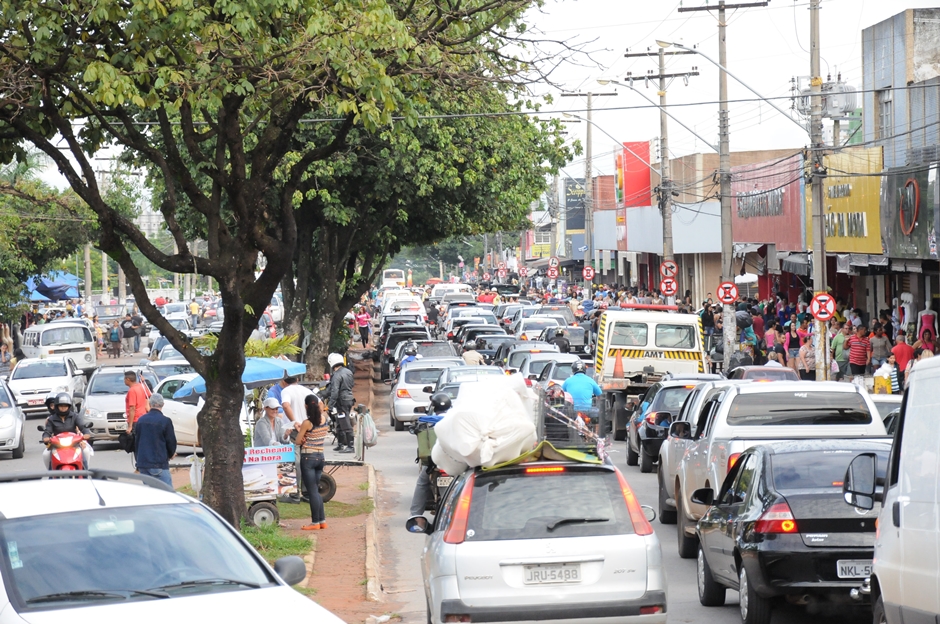 SMT estuda fechar vias da região da Rua 44 em Goiânia