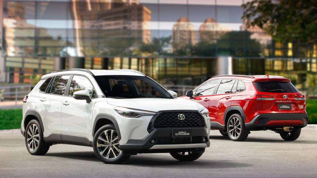 Toyota Corolla e Corolla Cross 2023 oferecem mais tecnologia e segurança