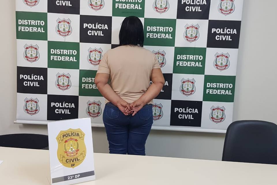 Suspeita de abusar sexualmente de criança é presa no DF