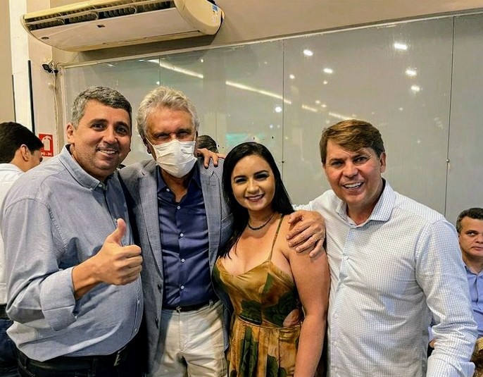 Corumbaíba se junta às homenagens ao governador Ronaldo Caiado e toda sua equipe de auxiliares