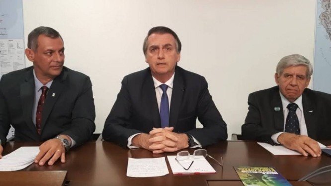 Espero que reforma não seja “desidratada” no Congresso, diz Bolsonaro