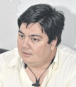 Elias Vaz denuncia ao MP descumprimento