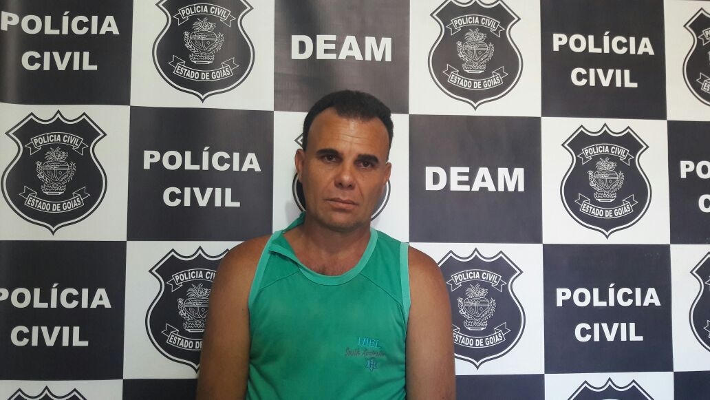 Polícia prende suspeito de usar perfil falso em rede social para aliciar menores