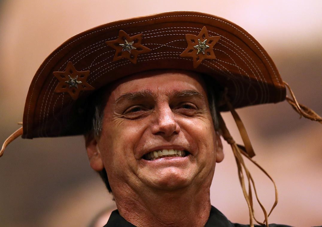 Bolsonaro, o tsunami político #EleNão ou #EleSim?