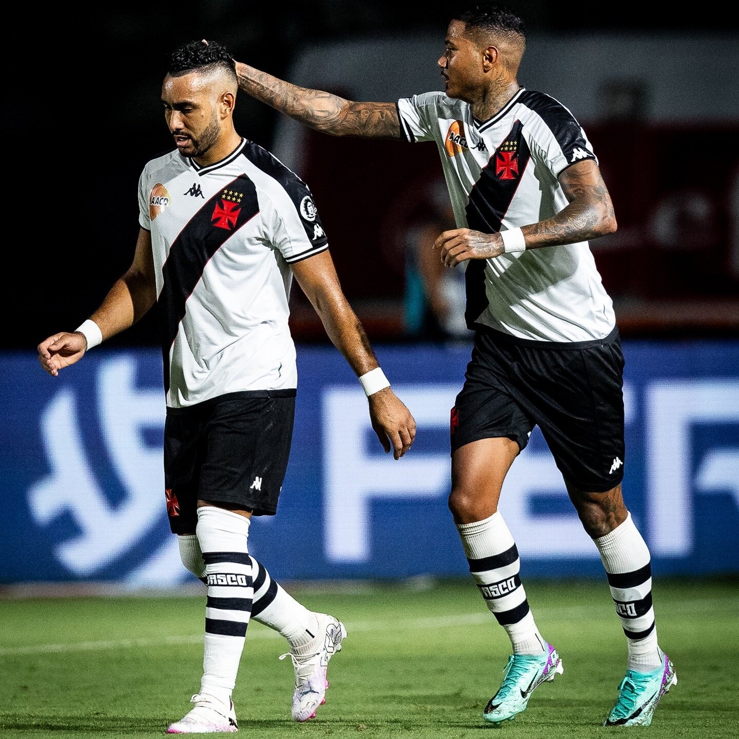 Vasco vence Madureira com a volta do time principal em São Januário e lidera o Carioca