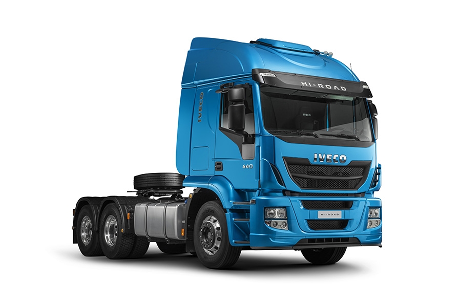 Iveco apresenta nova família de caminhões pesados Hi-Road