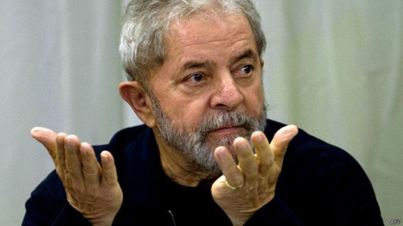 Lewandowski manda Justiça compartilhar com Lula mensagens informais da Lava Jato