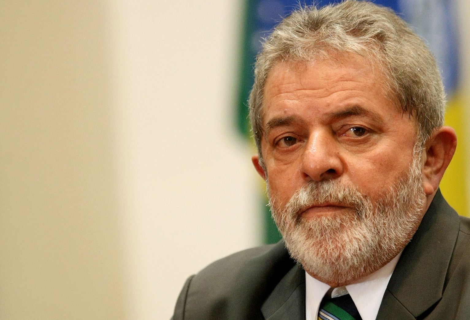 Advogado de Lula acusa imprensa de criar “falsa polêmica” com recibos de aluguel