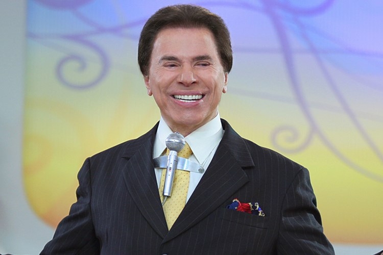 Silvio Santos revela o verdadeiro motivo para ter abandonado seu tradicional microfone