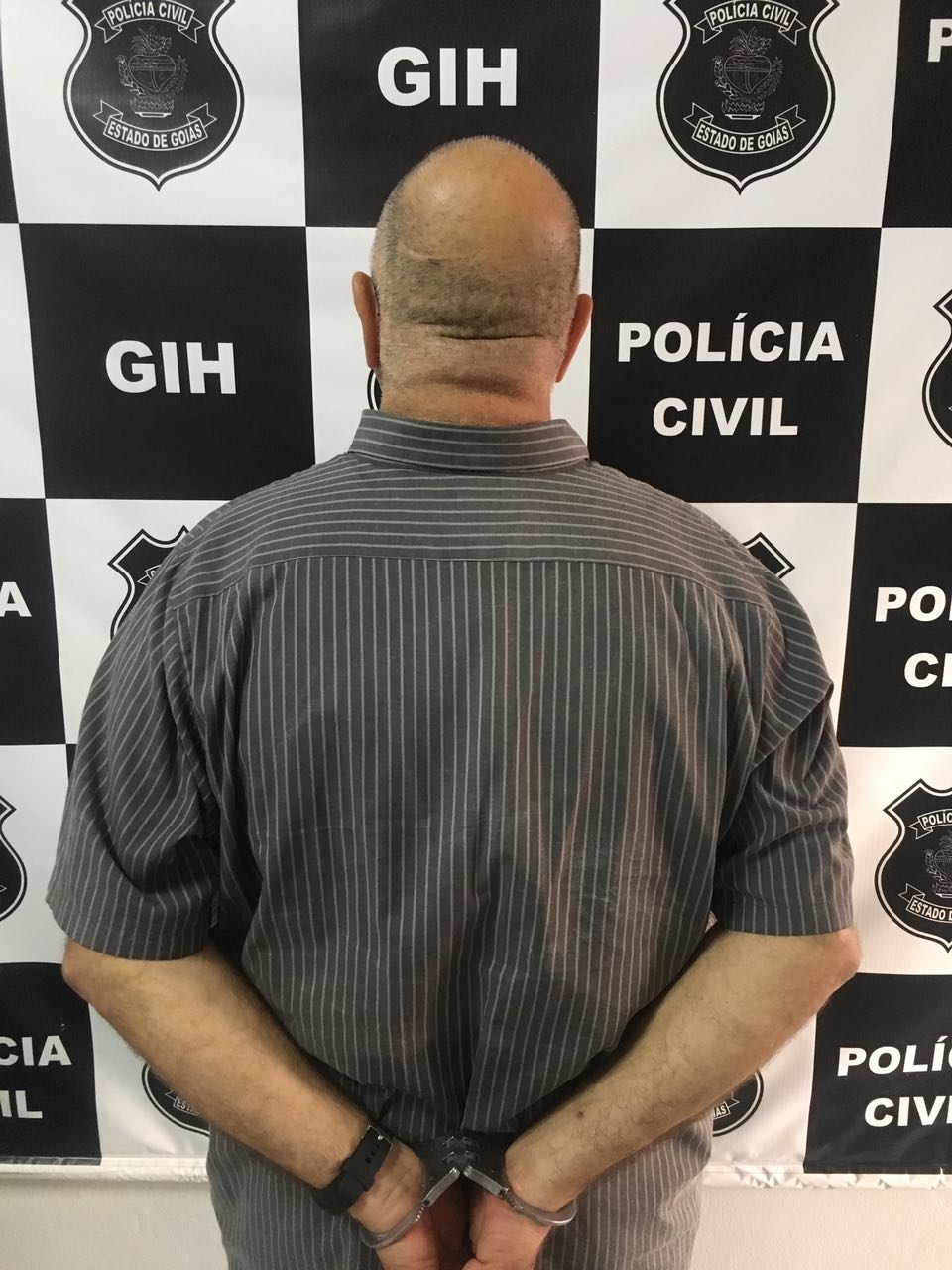 Homem é preso suspeito de matar ex-mulher 