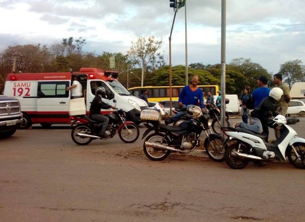 Acidente de trânsito deixa vítima em estado grave em Goiânia