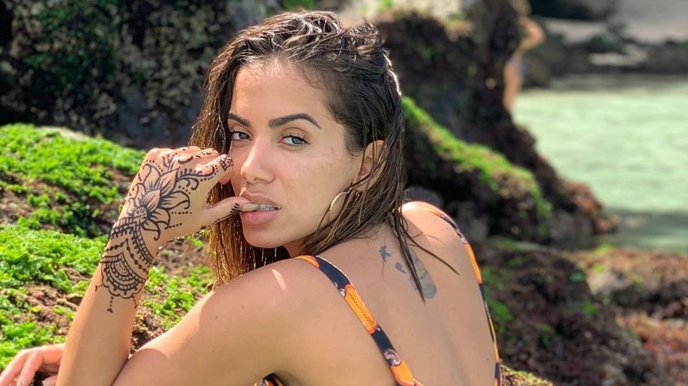 Anitta publica desabafo sobre queimadas na Amazônia