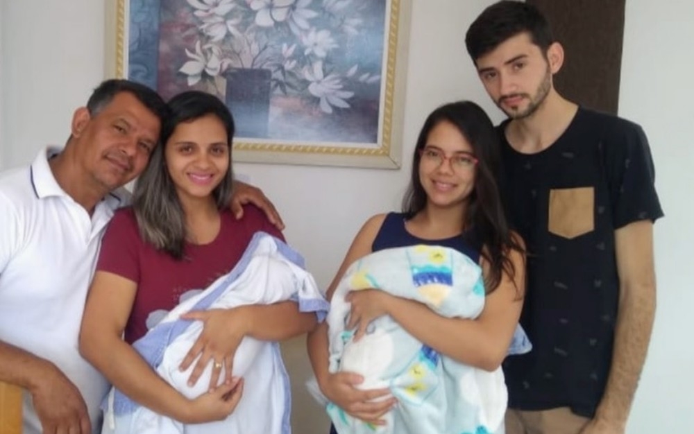 Famílias que tiveram bebês trocados no Hutrin vão viver juntas