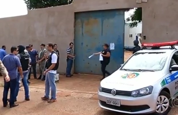 Agente é rendido durante tentativa de execução em presídio de Santa Helena