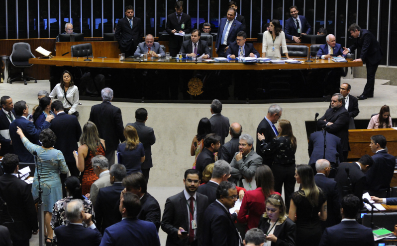 Câmara vai pedir ao TCM  auditoria nos fotossensores