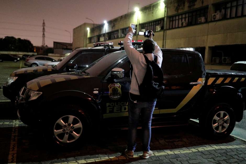 Polícia prende dois suspeitos de roubo de ouro em Guarulhos