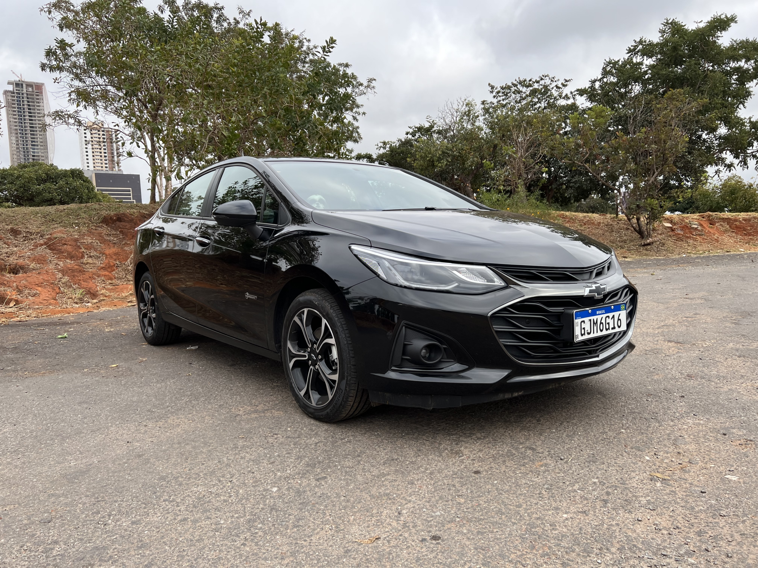 Em boa forma, Chevrolet Cruze ensaia despedida do mercado