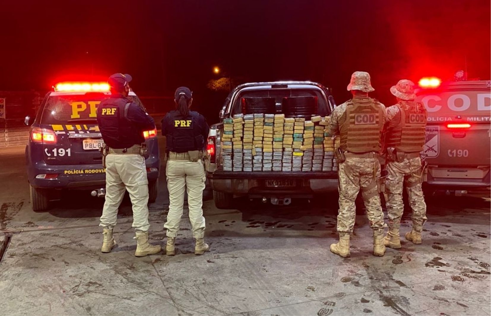 Carregamento com 200 Kg de cocaína é apreendido