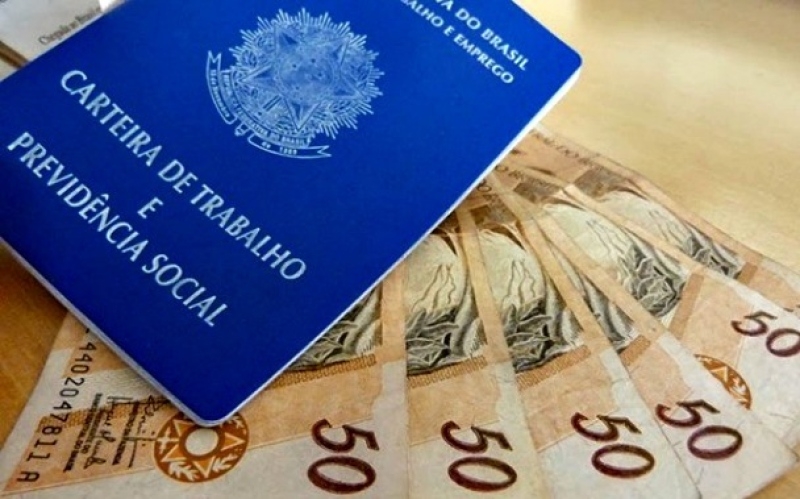 Salário mínimo terá aumento de R$ 17,00 em 2018