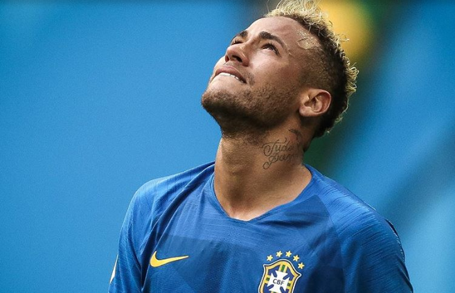 Neymar desabafa após gol pelo Brasil: “Falar até papagaio fala”