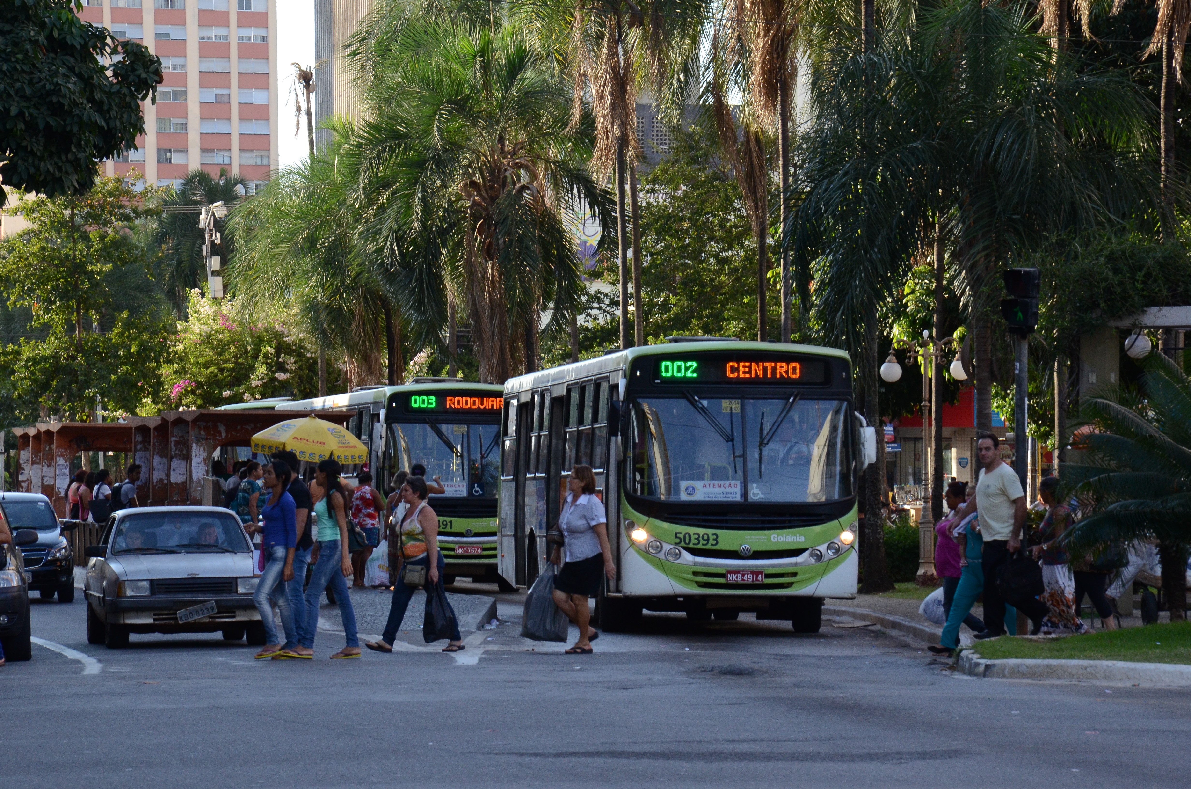 Justiça goiana reduz valor da tarifa de ônibus  e diz que falta qualidade no serviço