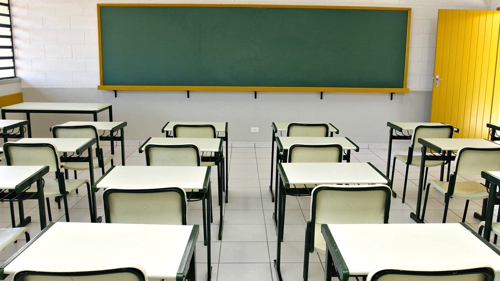 Variação de preço das mensalidades escolares para 2018 chega a quase 300%