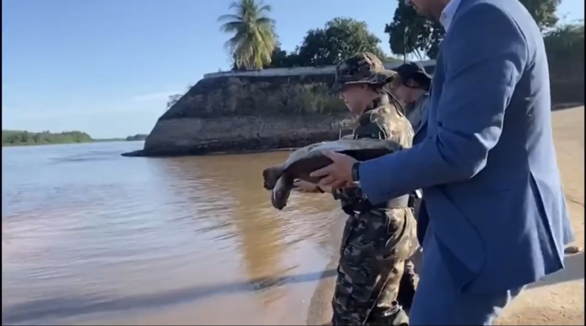 PM prende vereador por pesca predatória, em Aruanã