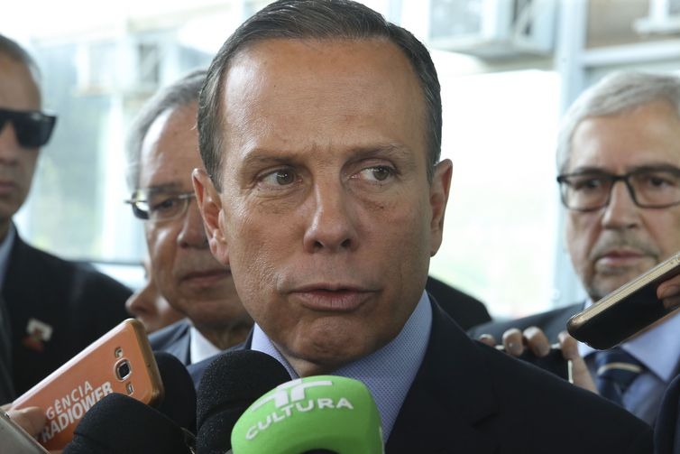 João Doria faz cirurgia e se afastará do governo em agosto