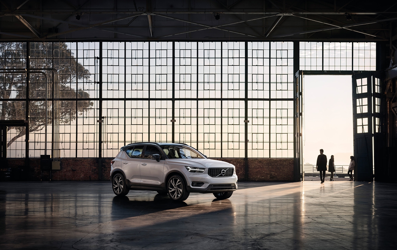 Volvo XC40 T5 R-Design estreia tecnologia Plug-in Hybrid