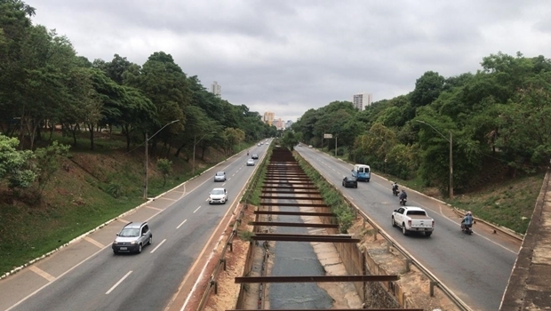 Construção de ponte sobre a Marginal Botafogo vai durar sete meses