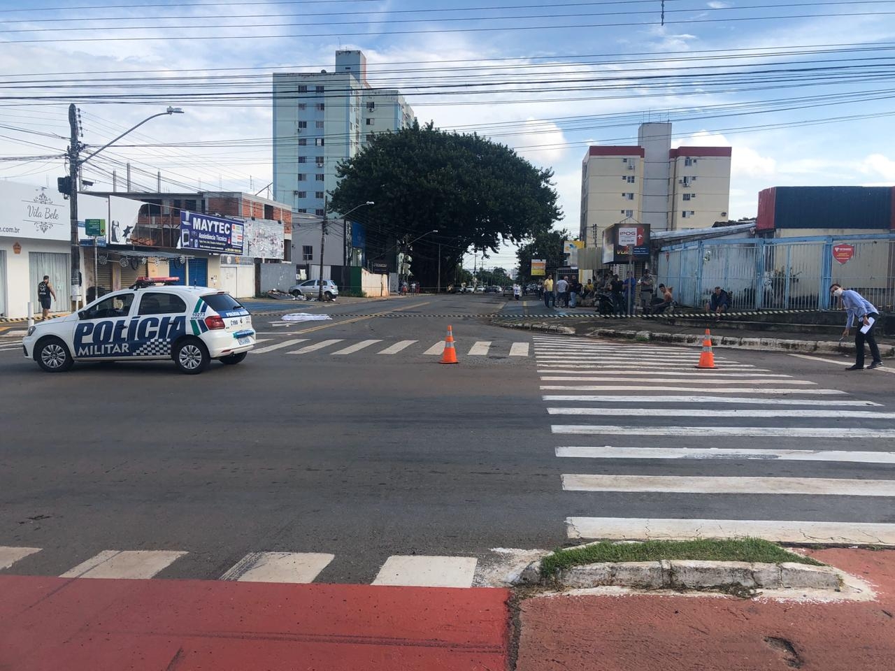 Homem morre ao ser atropelado por motocicleta