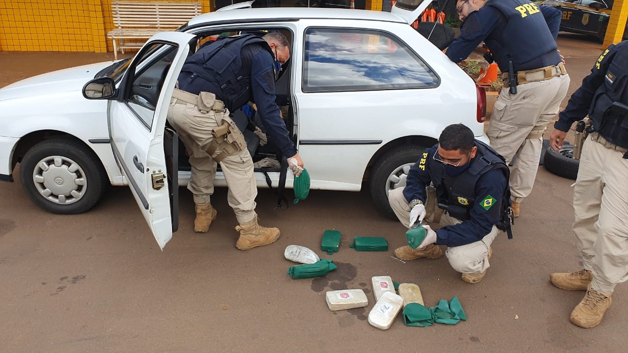 Mais de R$ 1 milhão em drogas é apreendido na BR 060 em Jataí