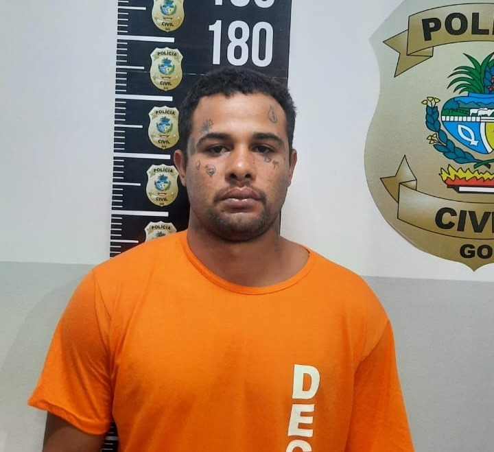 Homem é preso suspeito de roubar, amarrar e ameaçar  vítima com revólver